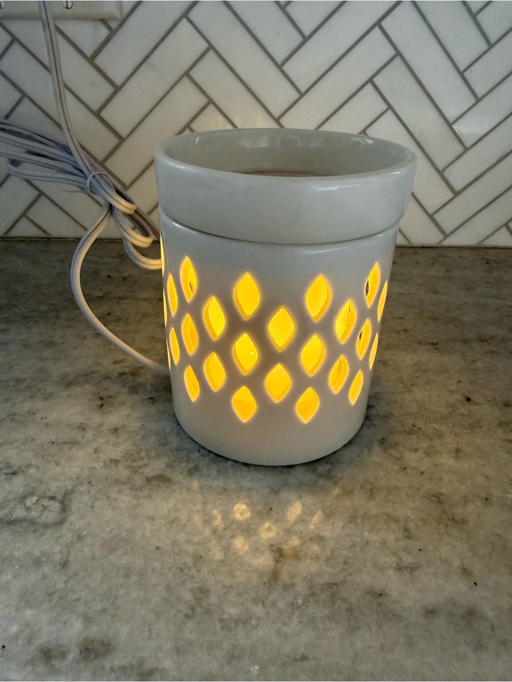Ceramic Electric Wax Warmer - White with cut out design - Party Lite